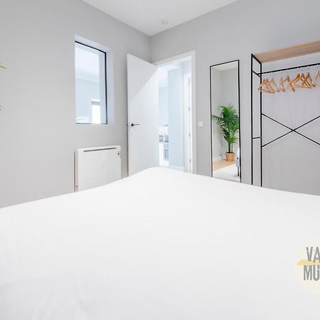 Modern Apt & Cool Interior Design A 20 Metros Del Retiro E1 مدريد المظهر الخارجي الصورة